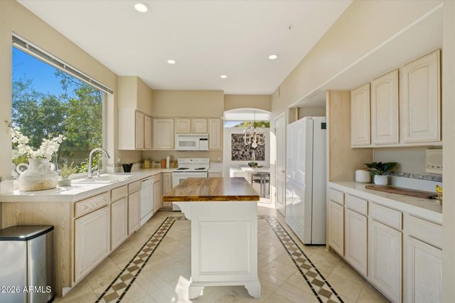 9071 E LA POSADA Court, Scottsdale, AZ 85255