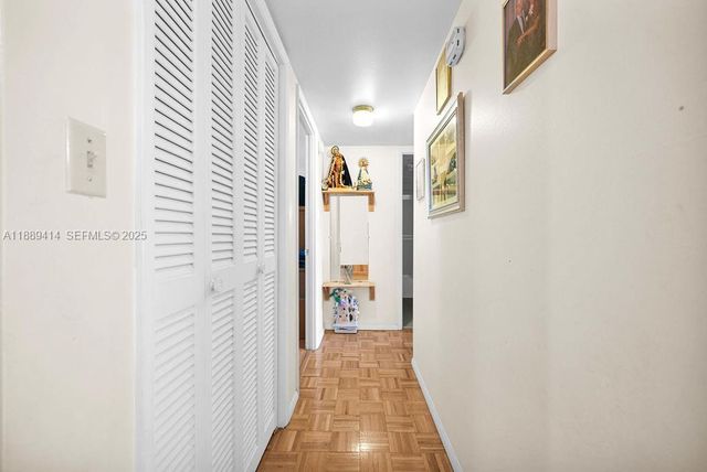 4800 Hillcrest Ln 210 210, Hollywood, FL 33021