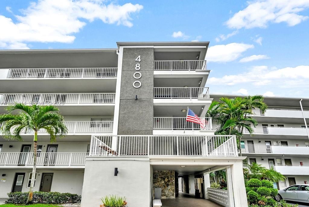 4800 Hillcrest Ln 210 210, Hollywood, FL 33021