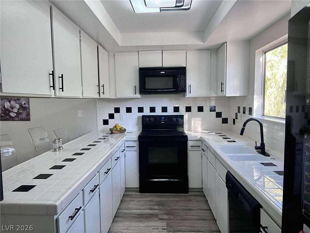 3221 Jericho Street D, Las Vegas, NV 89102