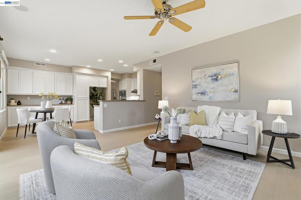 Image 15 of property listing at 690 kraftile Ct., Fremont, CA 94536