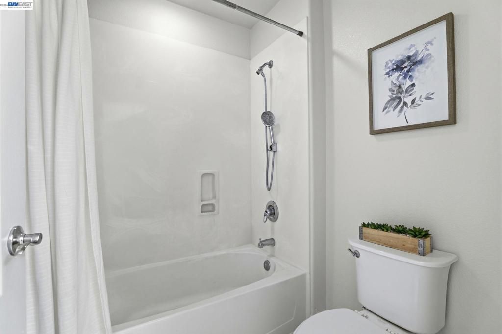 Image 23 of property listing at 690 kraftile Ct., Fremont, CA 94536