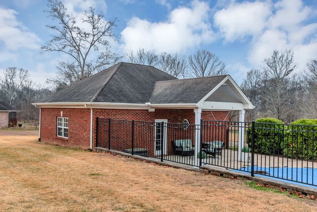 1960 Lasea Rd, Spring Hill, TN 37174