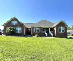 1960 Lasea Rd, Spring Hill, TN 37174