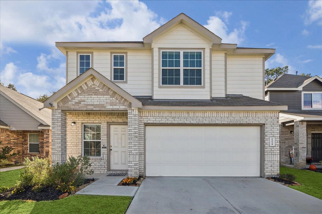 2224 Raider Drive, Conroe, TX 77301