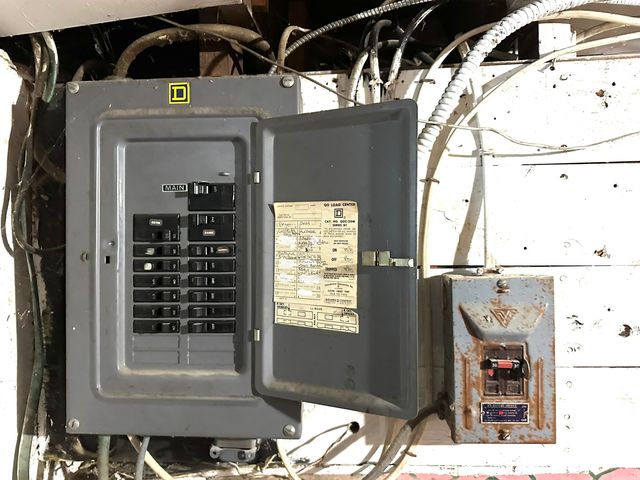 1 Brook Street, Rochester, NH 03867