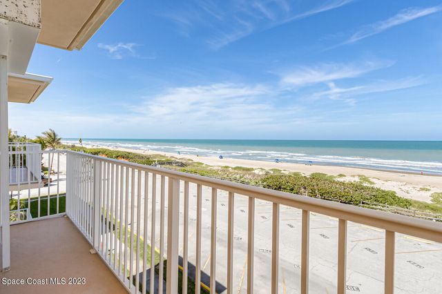 50 11th Avenue 302, Indialantic, FL 32903