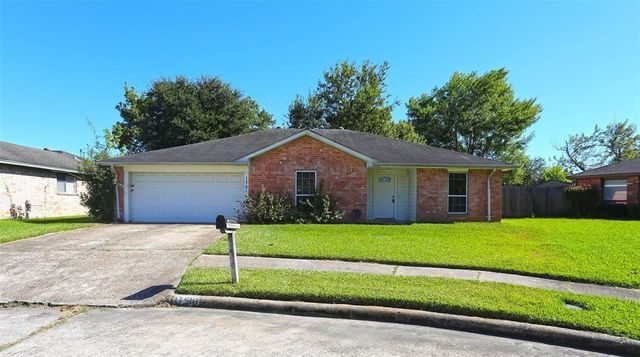 17510 Heritage Creek Court, Webster, TX 77598