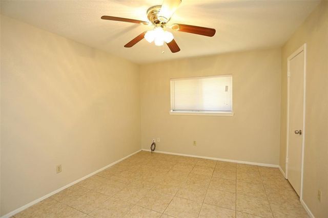 17510 Heritage Creek Court, Webster, TX 77598