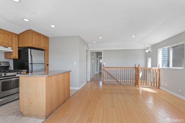 759 Lakeview Avenue, San Francisco, CA 94112