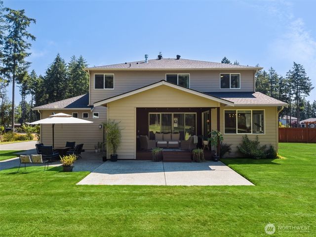 5209 Oystercatcher Lane NE, Olympia, WA 98516