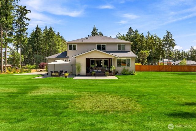 5209 Oystercatcher Lane NE, Olympia, WA 98516
