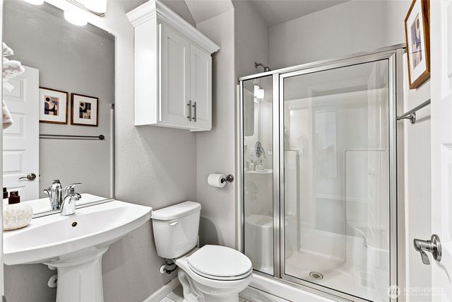 5209 Oystercatcher Lane NE, Olympia, WA 98516
