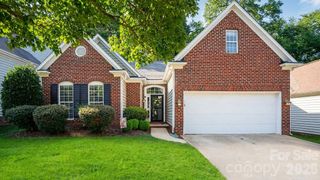 6653 Allness Glen Lane, Charlotte, NC 28269
