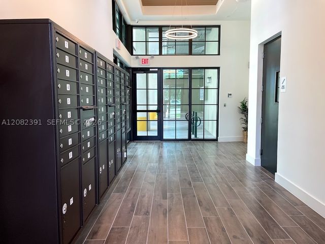 4100 SW 64th Ave 204, Davie, FL 33314