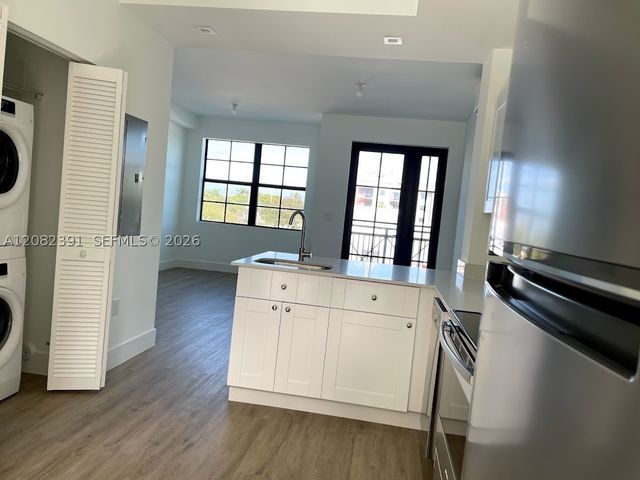 4100 SW 64th Ave 204, Davie, FL 33314