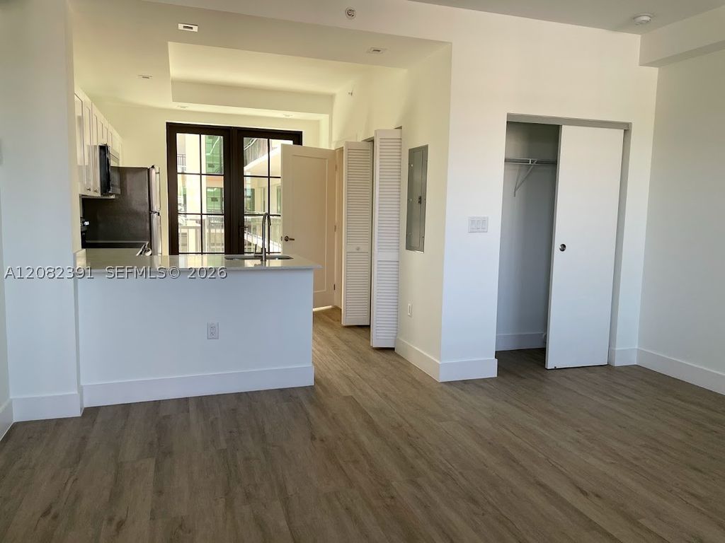4100 SW 64th Ave 204, Davie, FL 33314