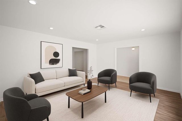 9538 Skyline Drive, Houston, TX 77063