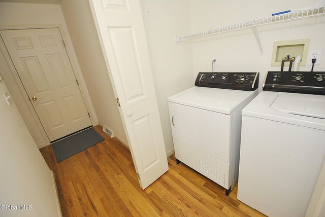 19 Dogwood Lane, Colonie, NY 12211