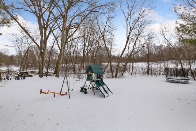 9125 Abbywood Road, Chaska, MN 55318