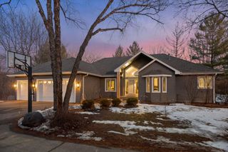 9125 Abbywood Road, Chaska, MN 55318