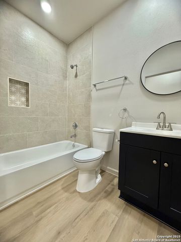 207 Meridian Ave # 102, San Antonio, TX 78201