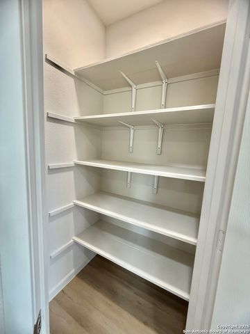 207 Meridian Ave # 102, San Antonio, TX 78201