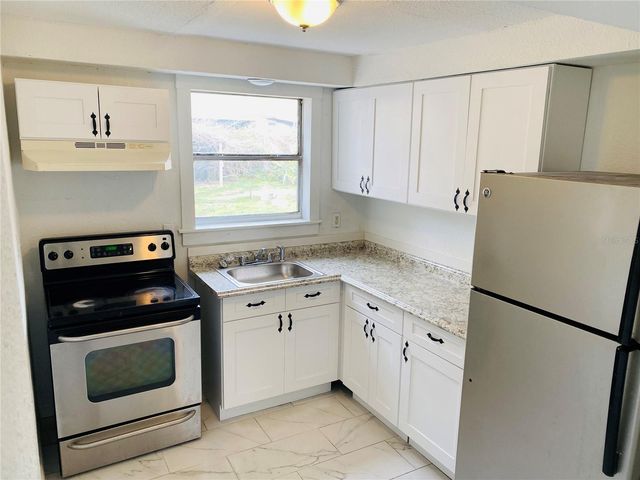 920 E SENECA AVENUE, Tampa, FL 33612