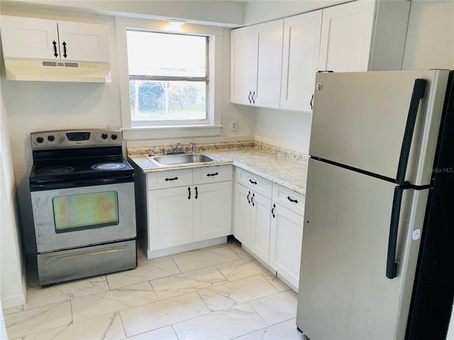 920 E SENECA AVENUE, Tampa, FL 33612