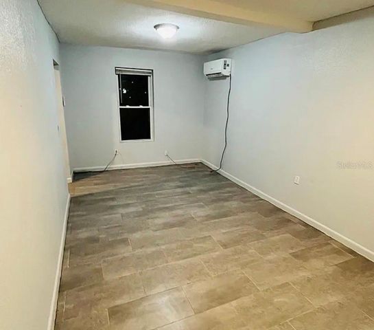 920 E SENECA AVENUE, Tampa, FL 33612