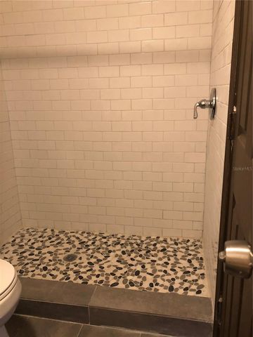920 E SENECA AVENUE, Tampa, FL 33612