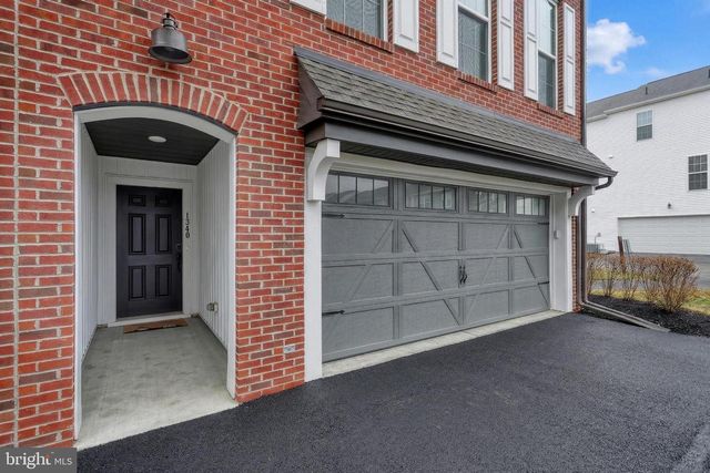 1340 STATION HOUSE LN, Mechanicsburg, PA 17055