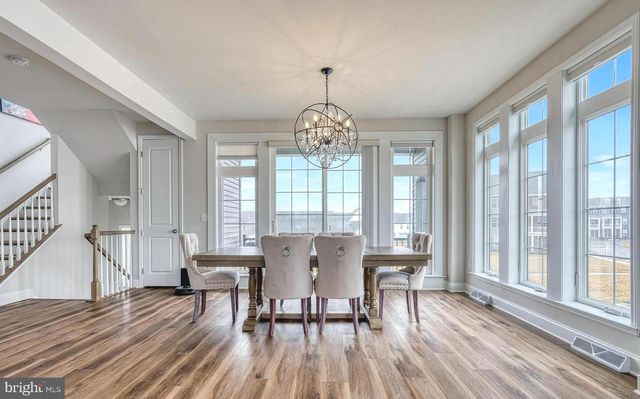 1340 STATION HOUSE LN, Mechanicsburg, PA 17055