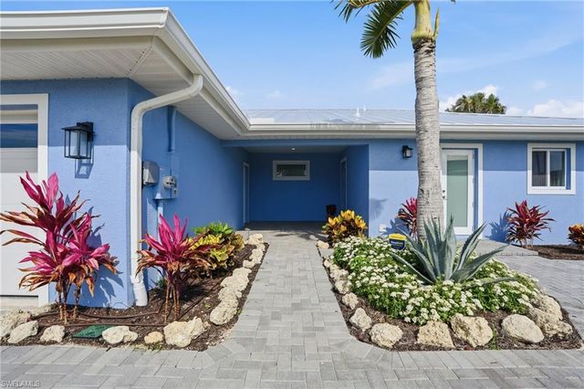 8009 Lagoon RD, Fort Myers Beach, FL 33931