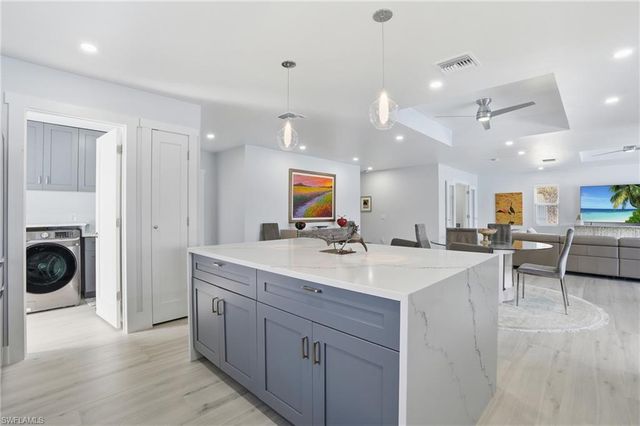 8009 Lagoon RD, Fort Myers Beach, FL 33931