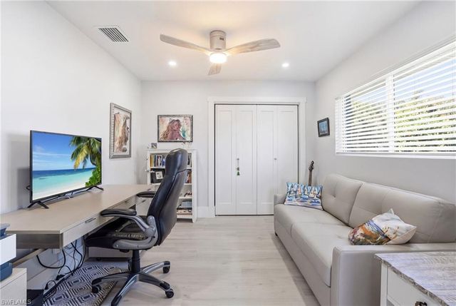 8009 Lagoon RD, Fort Myers Beach, FL 33931