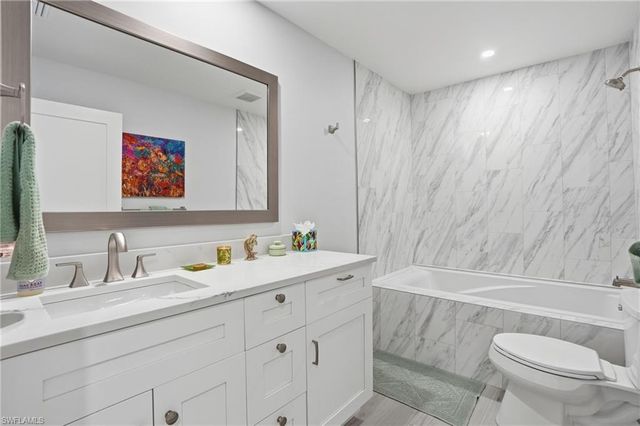 8009 Lagoon RD, Fort Myers Beach, FL 33931