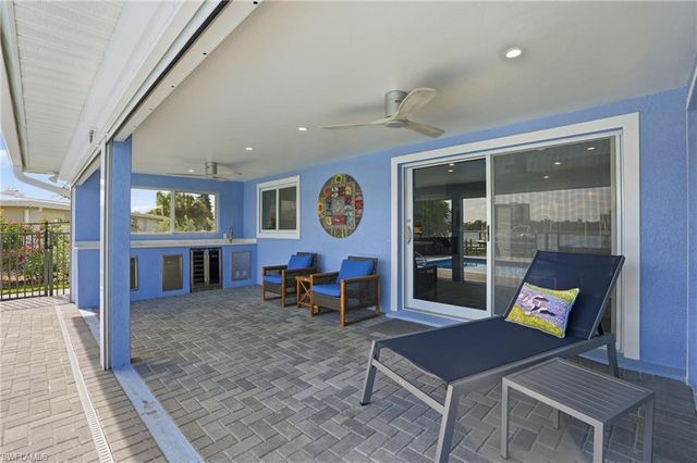 8009 Lagoon RD, Fort Myers Beach, FL 33931