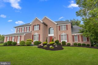 53 ALEXANDERS CT, Newtown, PA 18940