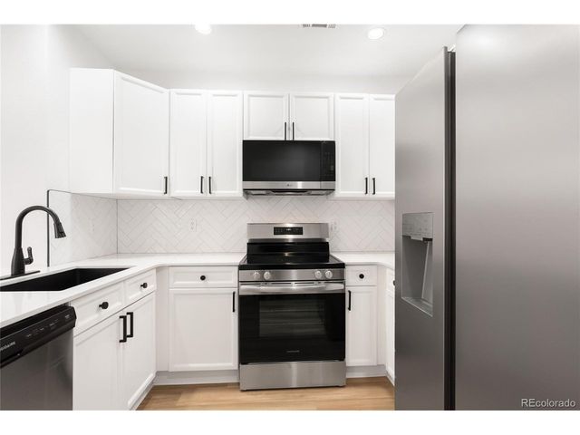 2708 Syracuse St 111, Denver, CO 80238