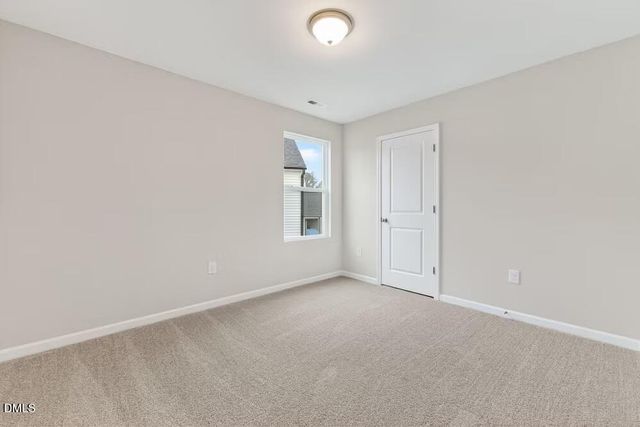 453 Hallingsfield Way, Zebulon, NC 27597