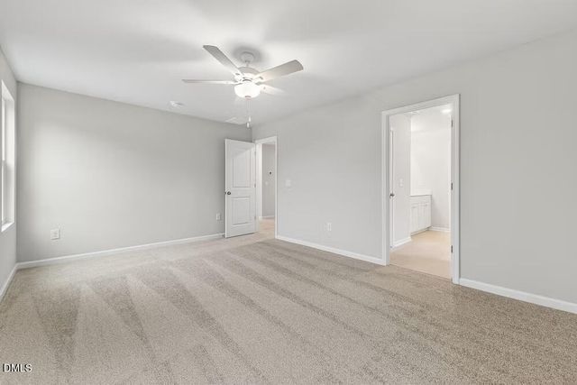 453 Hallingsfield Way, Zebulon, NC 27597