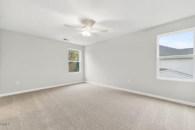 453 Hallingsfield Way, Zebulon, NC 27597