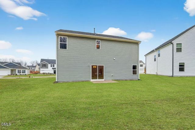 453 Hallingsfield Way, Zebulon, NC 27597