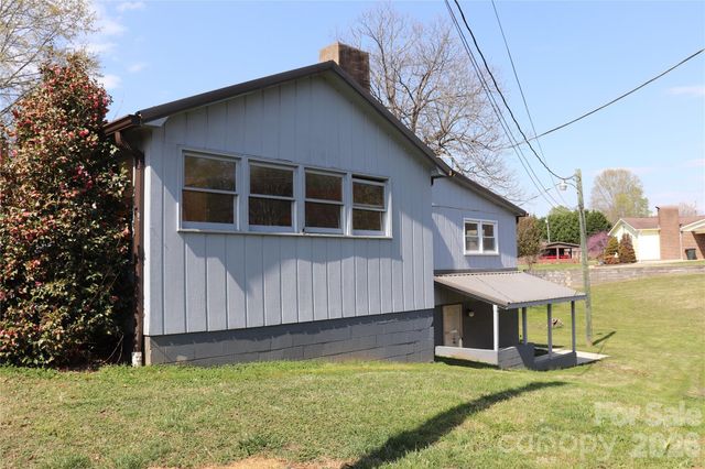4543 Horseshoe Bend Road, Hudson, NC 28638