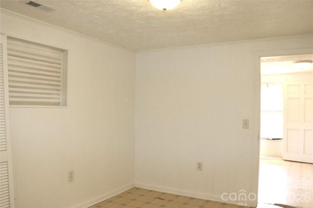 4543 Horseshoe Bend Road, Hudson, NC 28638