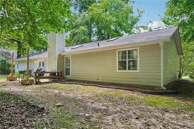 185 Starrs Mill Drive, Senoia, GA 30276