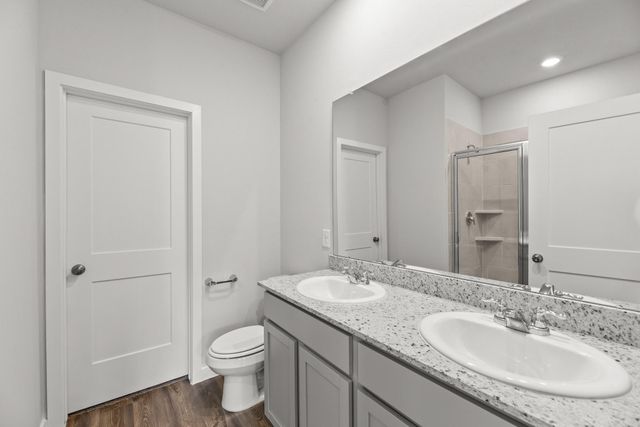 2520 Rose Quartz Drive, Texas City, TX 77591