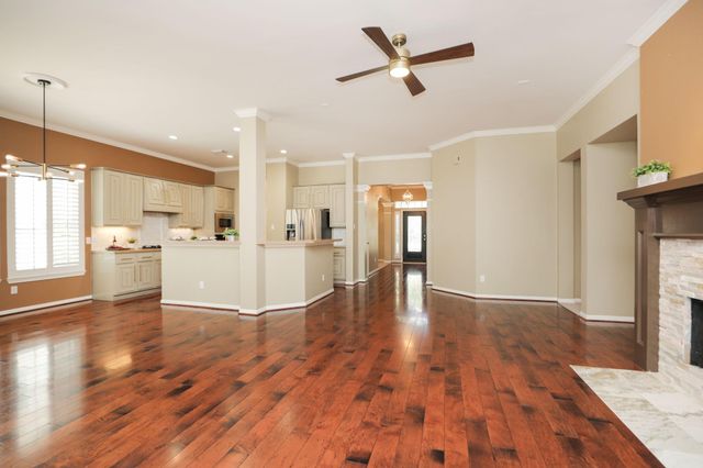 26 Dove Trace Circle, The Woodlands, TX 77382