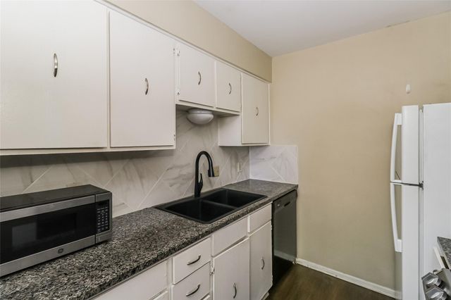 500 E Riverside DR 135, Austin, TX 78704